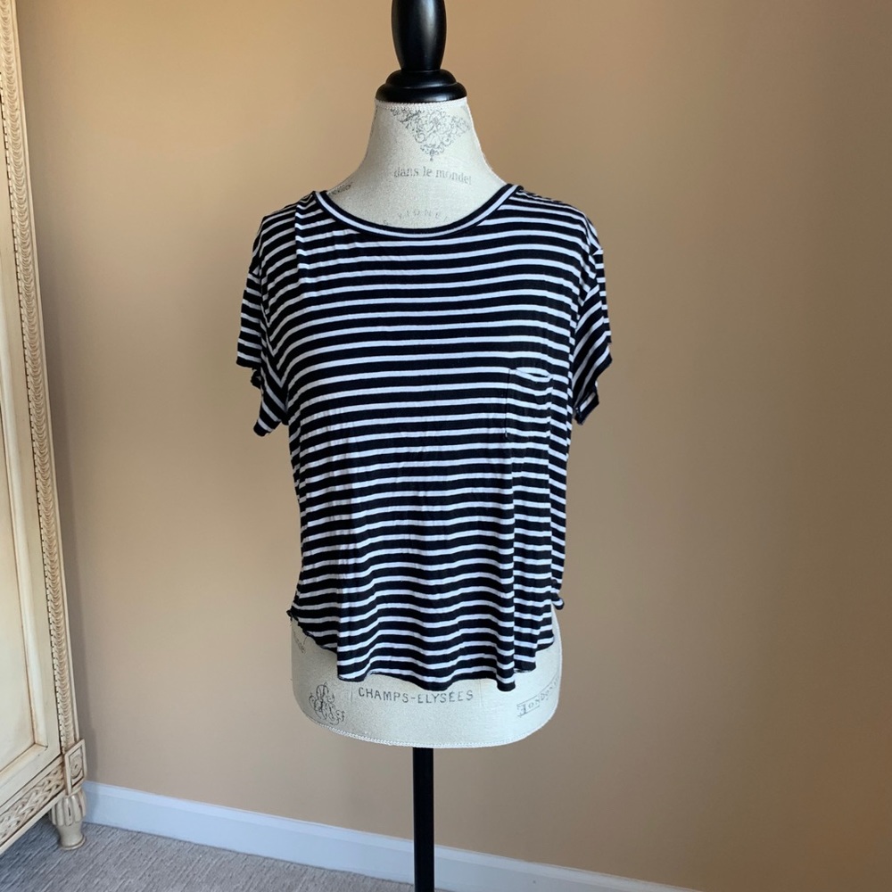 American Eagle Striped top